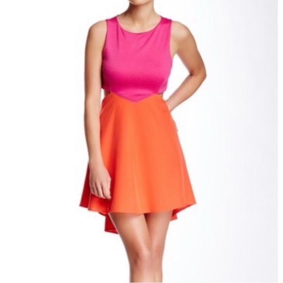 Donna Mizani Dresses & Skirts - Donna Mizani Colorblock Cutout Dress - Size XS